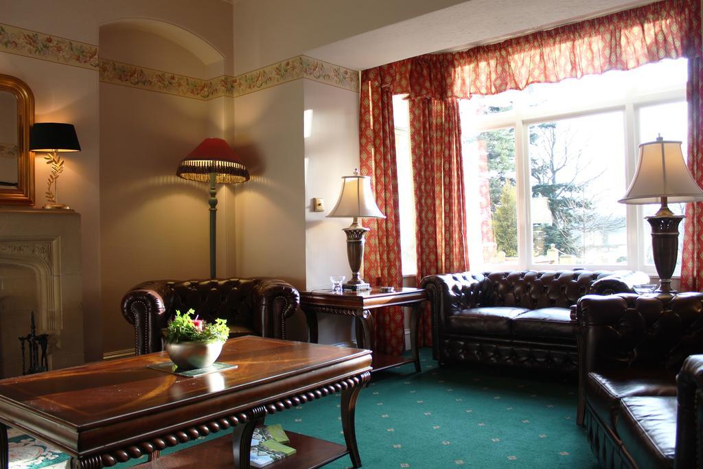 Glen Lui Hotel Ballater Bagian luar foto