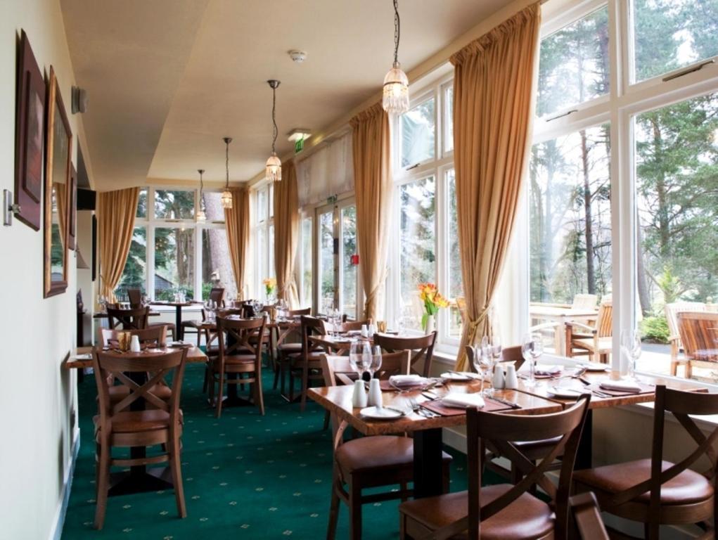 Glen Lui Hotel Ballater Bagian luar foto